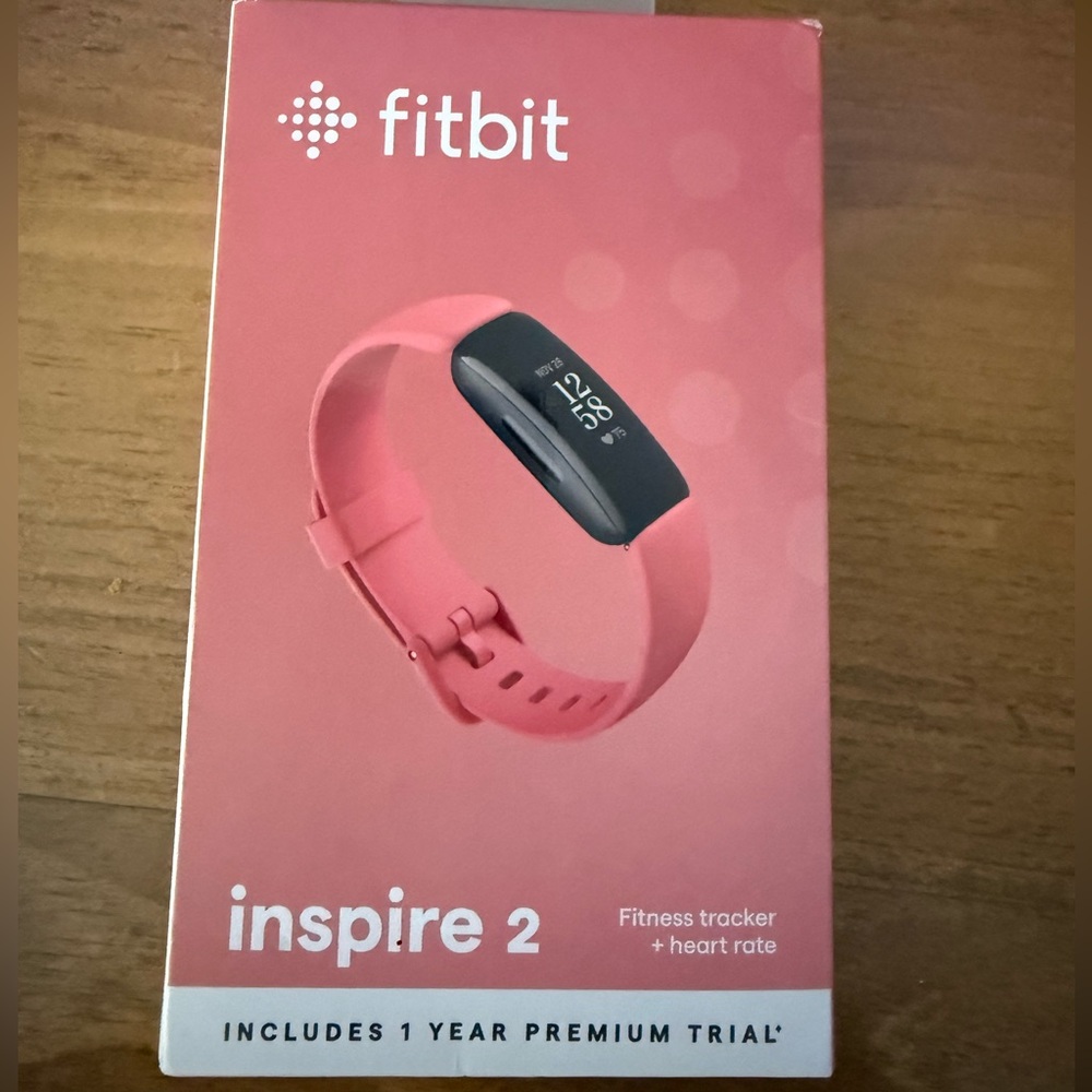 Fitbit Inspire 2 Black Case & Desert Rose Band